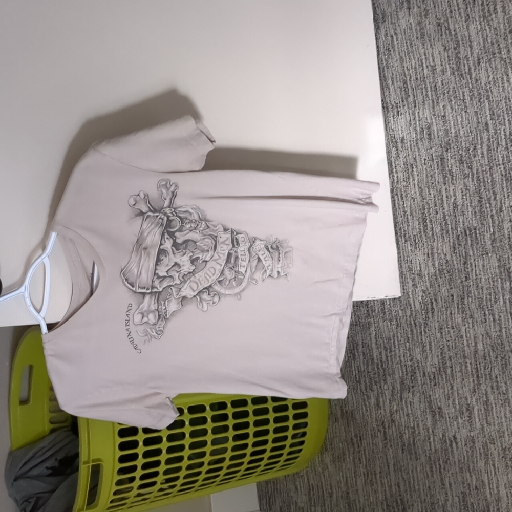 Woman's shirt